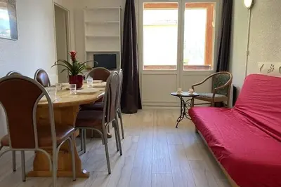 Image de Confortable T2 à 20m des pistes, 6 pers, avec Wifi, loggia et cuisine équipée
