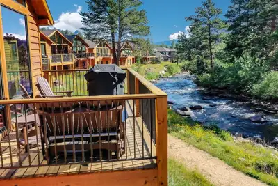 Image de Premier Front sur Big Thompson River avec vue sur la montagne- nouvelle maison avec Ac!
