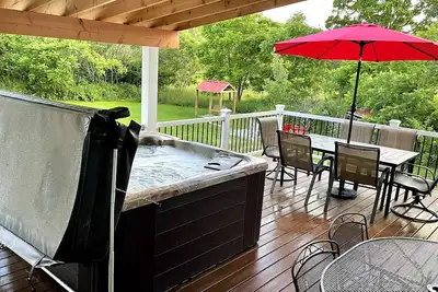 Image de Maison de ski spacieuse sur Amish Trail près d'Ellicottville - peut accueillir jusqu'à 19