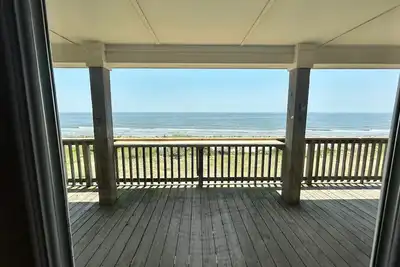 Image de Beachfront à Grand Isle, Wine Down est un nouveau 4 br