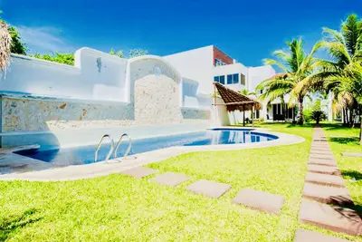 Image de Magnifique Villa Supérieure 11 Personnes Avec Piscine Playacar Phase 2