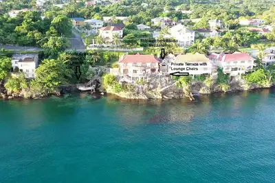 Beau studio en front de mer avec mezzanine!