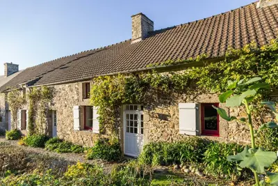 Image de Maison indépendante près de la plage avec jardin, équipements bébé et wifi inclus