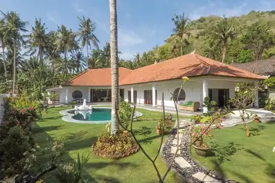 Image de Villa de luxe Ă Bali pour le prix d'une chambre d'hĂ´tel