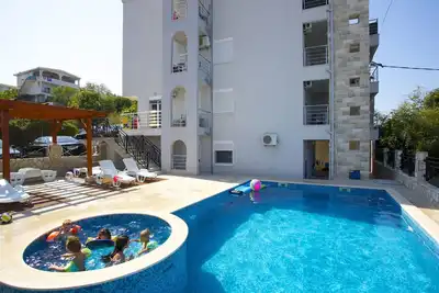 Image de Villa Dobre Vode \/ Studio Superior avec terrasse sur le toit et vue panoramique
