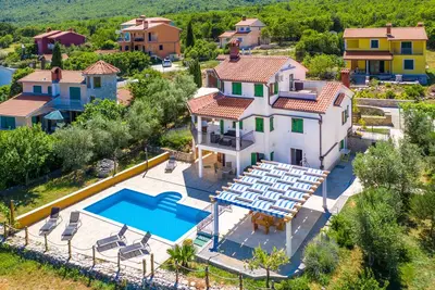 Image de Eva maison de vacances avec piscine privée et vue magnifique sur la mer sur l'île de Cre