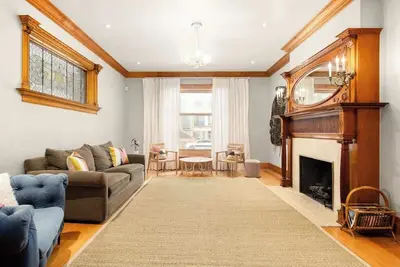 Image de Promenade spatiale moderne partout! 6 couchages!