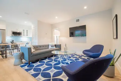 Image de Nouvelles villas de luxe de 2 chambres au centre-ville avec piscine au bord de l'Atlantique et de l'océan (3)