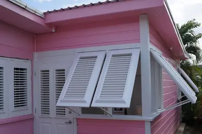 Image de Pink Cottage - Chattel Style - Build 2015 - Great Location On The West Coast