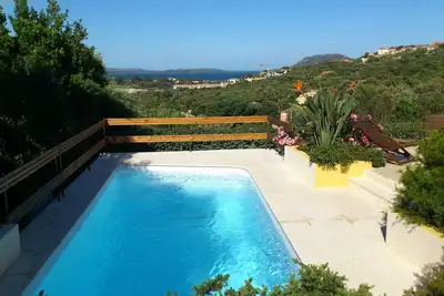 Image de Maison avec vue sur golfe de Porto Vecchio, climatisée, piscine