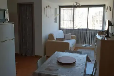 Image de Sudio cabine pour 4 personnes de 25 mètres carré refait à neuf début 2019.