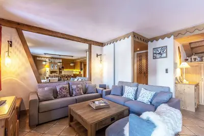 Image de Duplex 4 Ch. avec Piscine, Spa, Ski aux Pistes