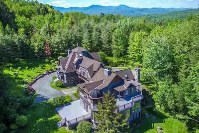 Image de Stowe Hollow apt, prise tesla. Idéal pour les couples et les petites familles