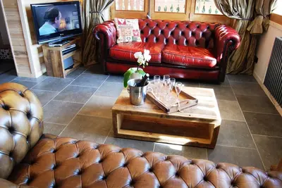 Image de Luxueux Chalet 12 pers - authentique, sauna, proche pistes