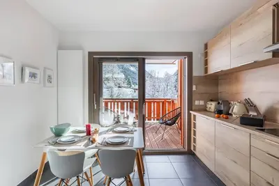 Image de Appartement 4 personnes, moderne, chaleureux - proche centre et ski