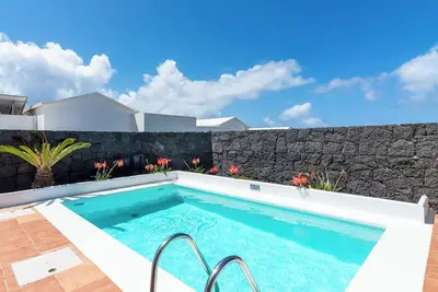 Image de Villa Cisne - Cette villa a Wifi, A \/ C et une piscine chauffée