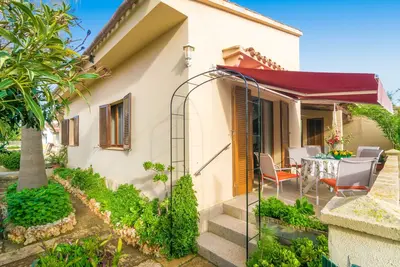 Pop - Chalet with terrace in Sa Rapita. Free WiFi