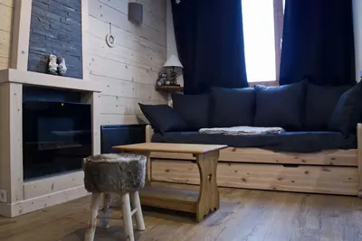 Image de appartement de 31m² rénové avec 2 chambres et une belle vue plein sud