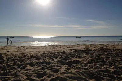 Image de Vues de Cape Cod Bay à Campground Beach, A \/ C, chaleur, Wifi, douche extérieure