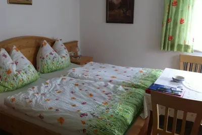 Chambre double avec douche, Wc - Ferienhof Schmalzbichl