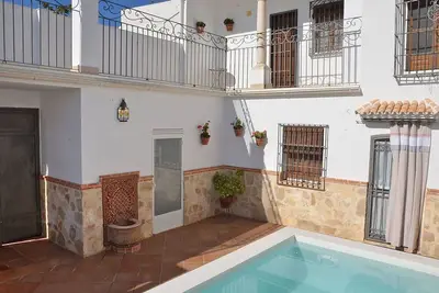 Image de Magnifique maison de vacances privée avec Wifi, climatisation, piscine privée, Tv, patio, parking