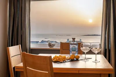 Image de Bay View - un appartement de 2 chambres pouvant accueillir 4 personnes dans 2 chambres