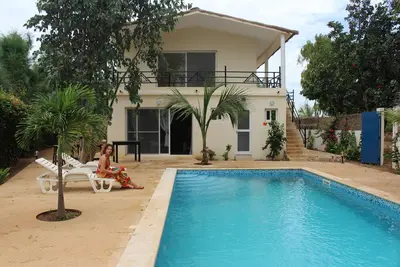 Image de Villa 5 chambres - Climatisée avec Piscine - La Maison des Voyageurs - Warang