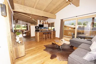 Image de Penthouse Capricorn, 3 chambres, sans obstacle - Kaiserappartements Marie