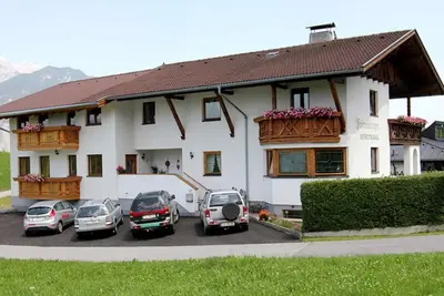 Image de App. Tournesol \/ 2 chambres \/ douche \/ Wc, petit-déjeuner - Studlerhof Hörtnagl