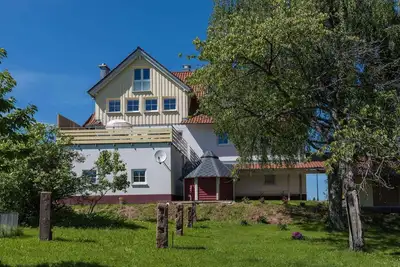 Image de Exclusive Landhaus Seewald: 330m2 - sauna - jacuzzi - aire de jeux - barbecue - Wlan