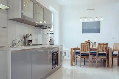 Image de Appartement \/ app. pour 6 personnes à 100 m² à Heiligenhafen (51899)