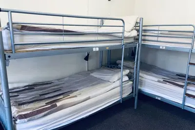 Image de Lit simple dans un dortoir de 8 lits - Alba Self Catering