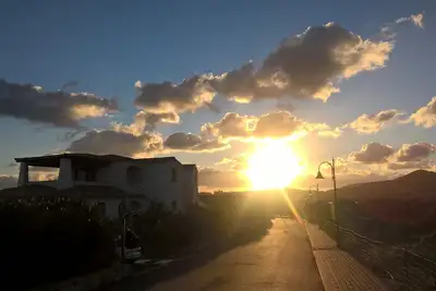 Image de Appartement avec cour et piscine partagée, à 500m de la magnifique plage de sable blanc