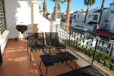 Image de Great for Families and golf, Las Violetas, 5 minute walk from Villamartin Plaza