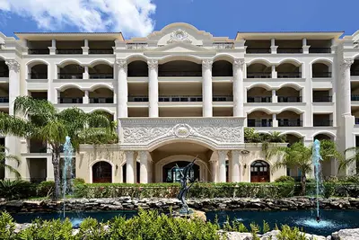 Image de Beachfront ** Meilleur Condo ÉVALUÉ À Cozumel ** Avec le meilleur toit privé Palapa