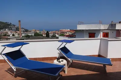 Image de Appartement à Sorrente avec 2 chambres à coucher, 5 couchages
