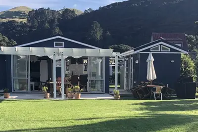 Image de Twin Pahootz Palms 58c TaurangaBay Beach Northland