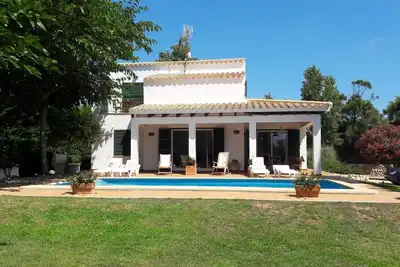 Image de Belle villa de 3 chambres avec piscine privée et vue sur la mer
