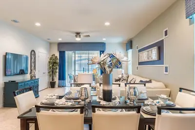 Image de Élégante maison 7bd près de Disney (Ww457)