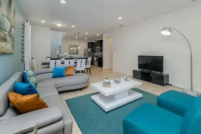 Image de Spacieuse maison de 6 chambres près de Disney (Ww469)