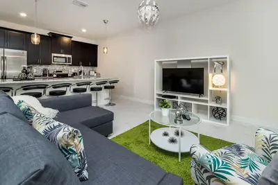 Superbe villa 4bd près de Disney (Cg540)