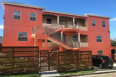 Image de Villas nouvellement construites, familiales, spacieuses et situées au centre