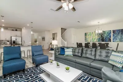 Image de Élégante maison 9bd près de Disney (Cg541)