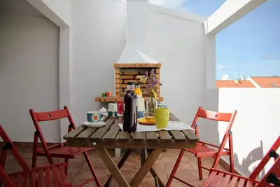 Vila Mafra - Grill Terrace au centre de Mafra