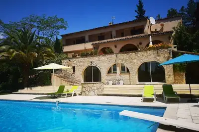 Image de Lavender Superbe Appartement CĂ´te d'Azur