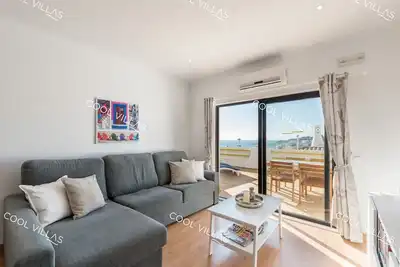Image de Laurent Apartment - 100 metres de la plage et centre ville