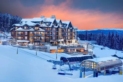 Grand Colorado au pic 8: 3 chambres pour 12 personnes. . . Ski In / Ski Out 8-15 février (2020)