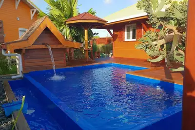 Image de Bungalow de charme et sa piscine privée