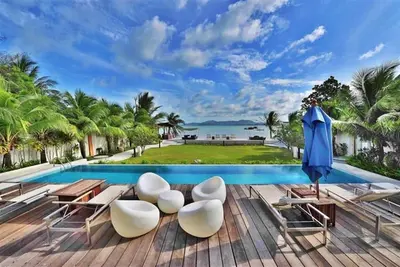 Image de Luxueuses en bord de mer, Penthouse Spectaculaire vues \/ conception, 2 chambres \/ 2baths