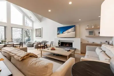 Image de Condo Ski-In / Ski-Out de Northwood, rénovation complète